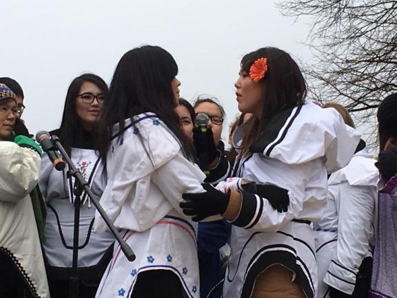 Throat singers